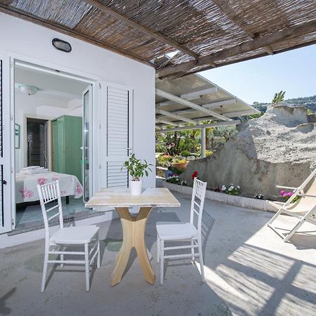 Villa Al Mare - Famiglia Calise Forio di Ischia Buitenkant foto