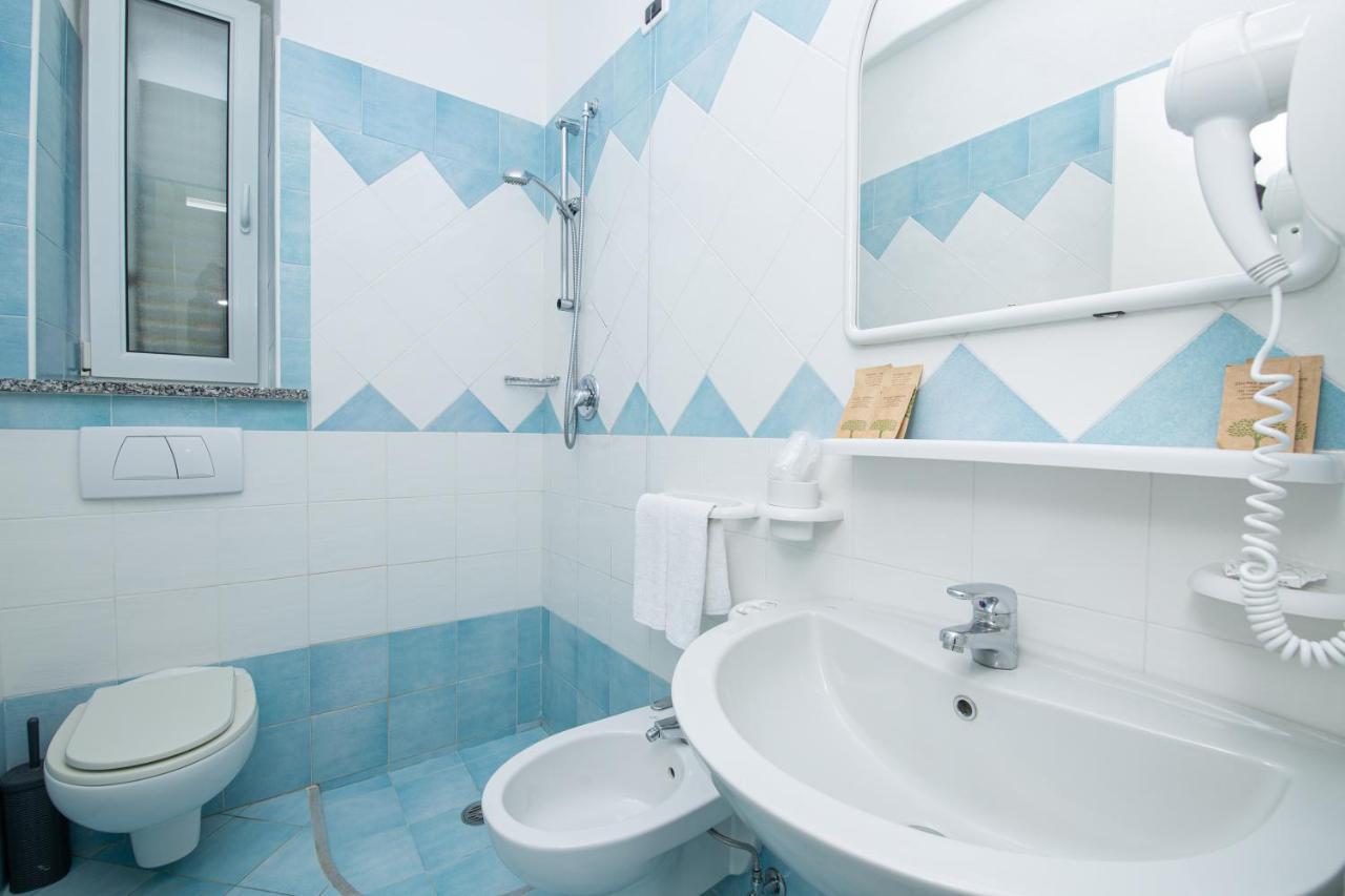 Villa Al Mare - Famiglia Calise Forio di Ischia Buitenkant foto